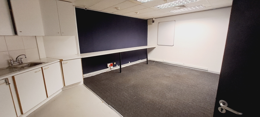To Let commercial Property for Rent in Bo Oakdale Western Cape